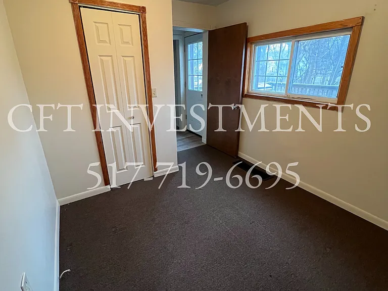 516 N Cochran Ave — Photo 6