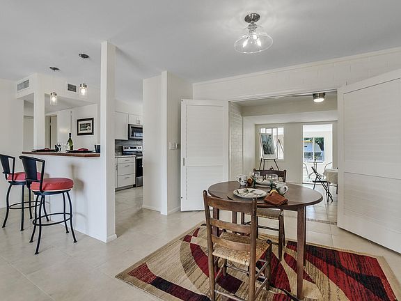 3rd image of 10315 W Monterosa Dr