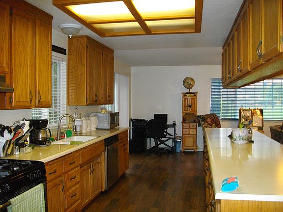 4th image of 14687 Nutmeg Ct
