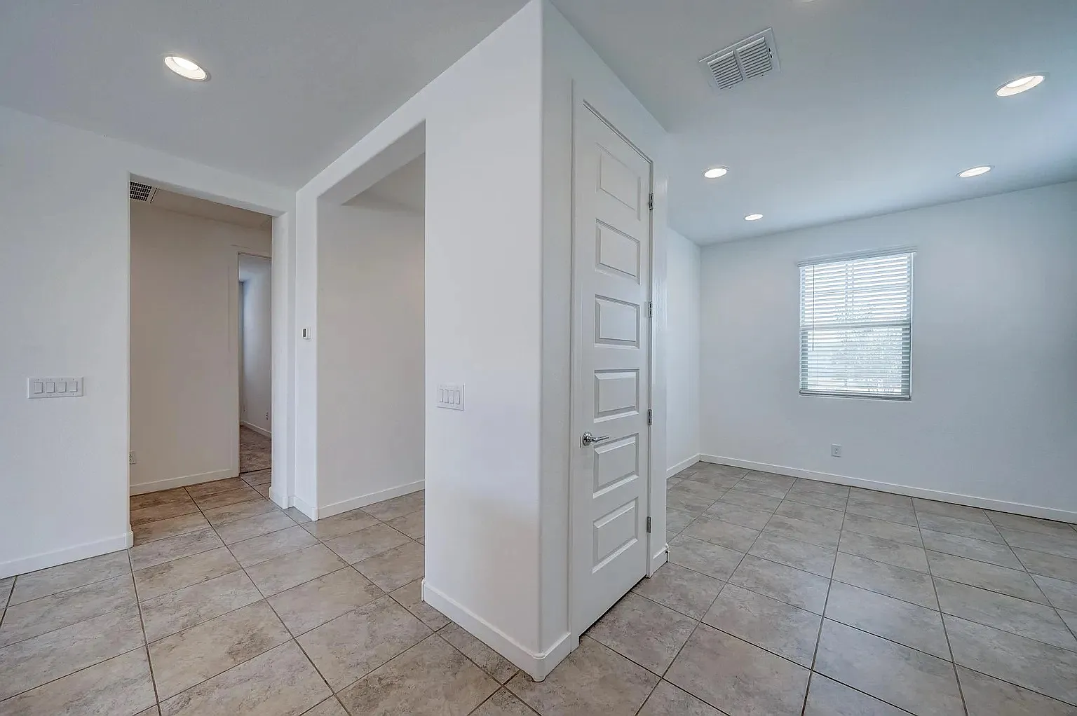 16882 W Las Palmaritas Dr — Photo 4