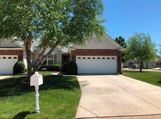 20 Autumn Ridge Dr, O'Fallon, MO 63366