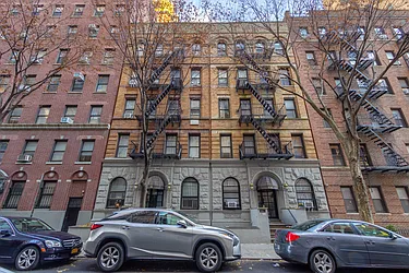 Rented by Platinum Properties