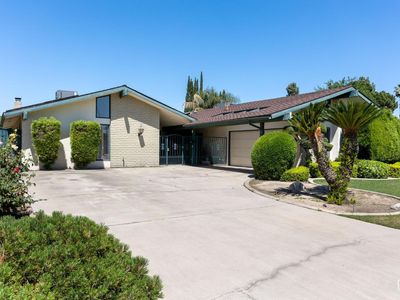 713 Elsey St, Bakersfield, CA, 93309