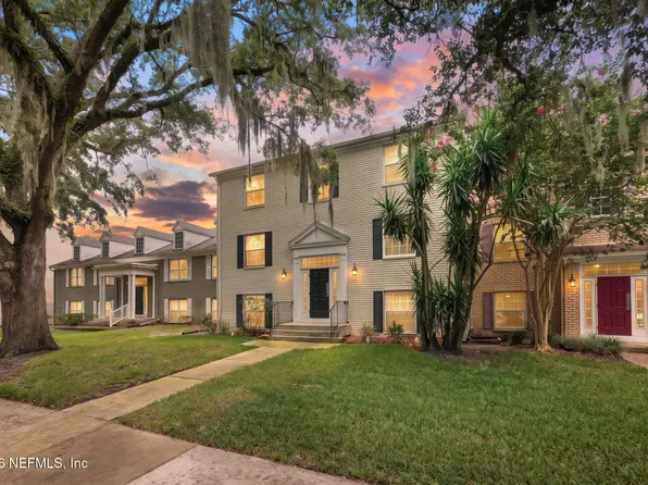 4306 PLAZA GATE Lane S #201, Jacksonville, FL 32217