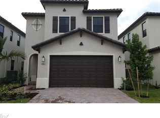 3261 W 95th Ter, Hialeah, FL 33018