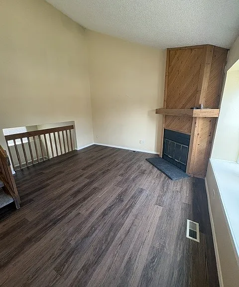 6710 Mountain Top Ln — Photo 2