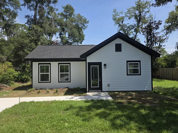 2138 Bacon Park Dr #B, Savannah, GA 31406