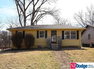 7247 N 39th Ave, Omaha, NE 68112