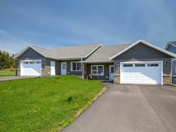 20 Beech Hill Ave E, Royalty, PE C1C 0S4