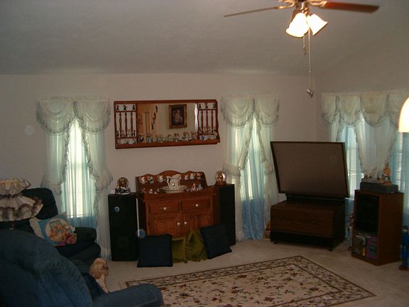4th image of 3320 Woodbriar Ln