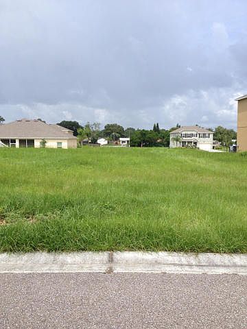 2nd image of 548 L M Davey Ln
