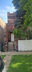 703 N Central Park Ave, Chicago, IL, 60624