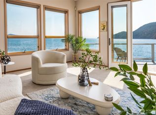 2401 Skyline Way #203 E., Anacortes, WA