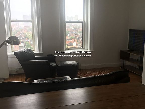 483 Beacon #96 Boston - Back Bay Unit Photo 4