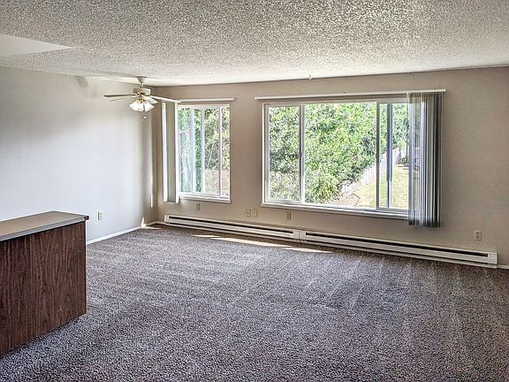 5th image of 470-488 24th St NE #33-474