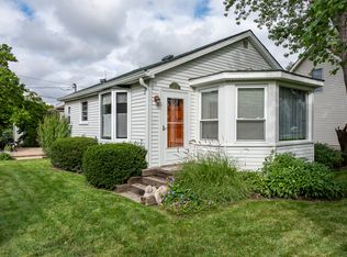 33343 N Indian Ln, Grayslake, IL 60030