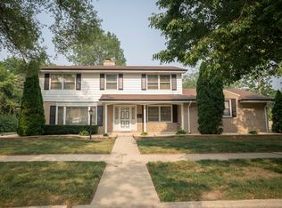 18953 Loomis Ave, Homewood, IL 60430