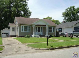 713 Lincoln St, Emporia, KS 66801