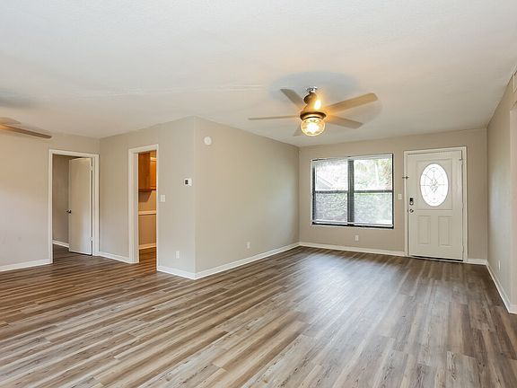 3rd image of 8035 Naranja Dr W