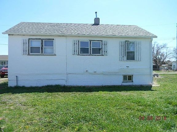 3rd image of 510 Linden St