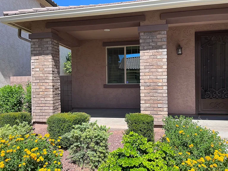 1046 S Annie Ln — Photo 4