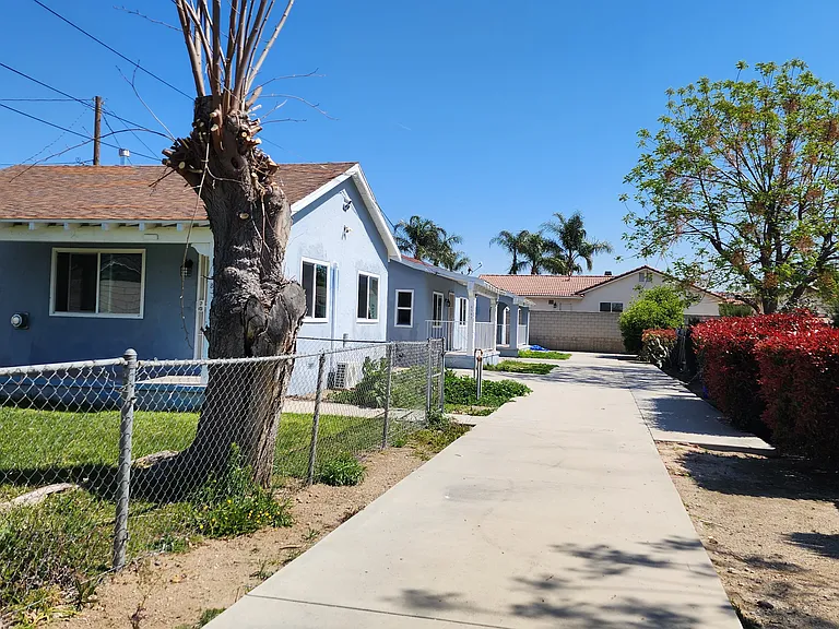 8331 Cottonwood Ave — Photo 13