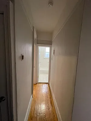 Rented by Chana Ofek, LREB | media 3