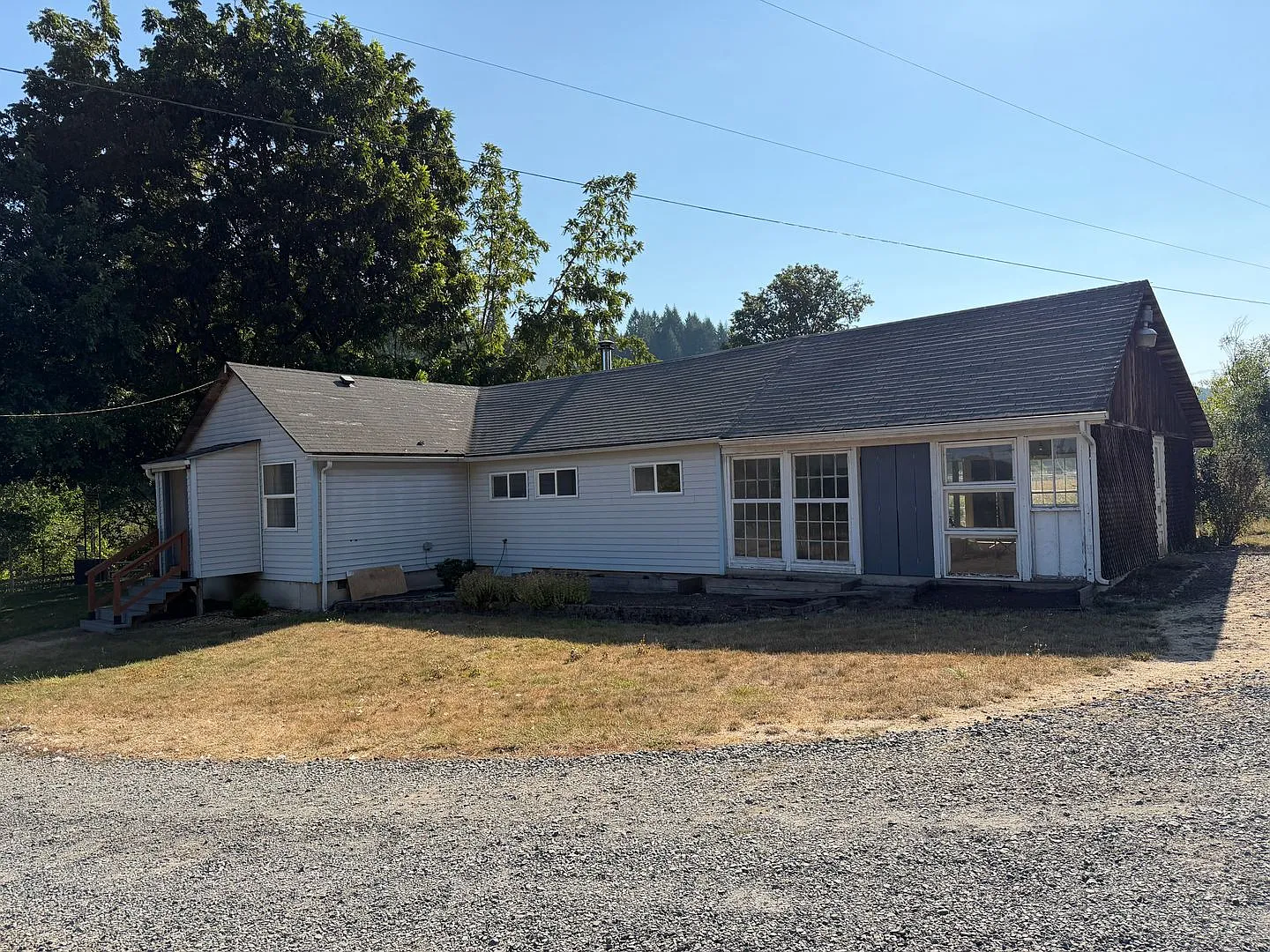 1-bed 1-bath Rural House — Photo 2