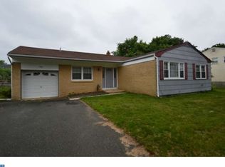 60 Elmont Rd, Hamilton, NJ 08610