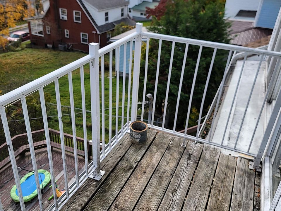 104 Wood St Frostburg, MD Zillow