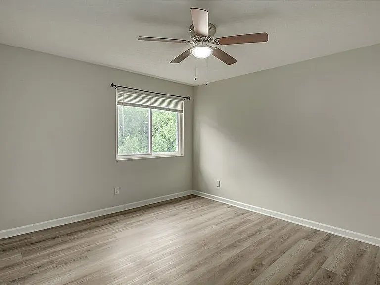33 Rio Grande Cir #8 — Photo 9