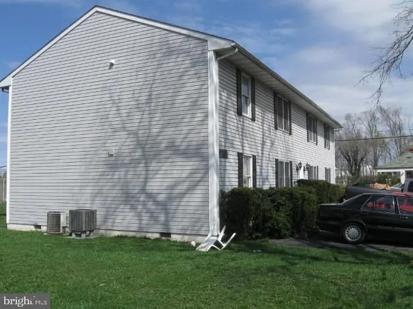 42 Janice St APT 4, Martinsburg, WV 25404