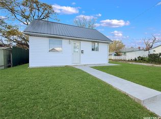 24 14th Avenue SE, Swift Current, SK S9H 3S2