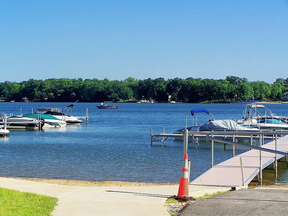 Resident Beach & Piers