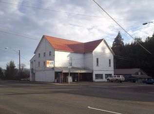 801 Ash St, Myrtle Point, OR 97458