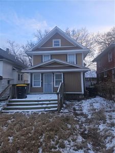 1605 E 37th St, Kansas City, MO, 64109