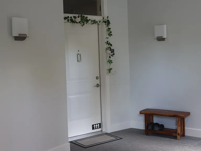 83 E Church St #111 — Photo 36