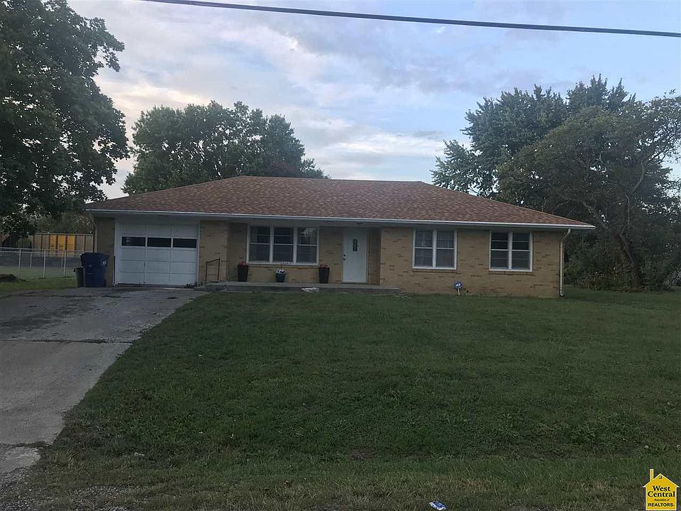 306 E Washington St, Smithton, MO 65350 Zillow