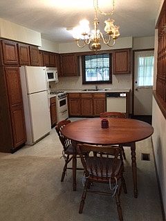 1st image of 203 Bona Vista Dr NW