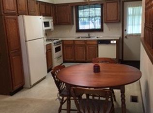 203 Bona Vista Dr NW, Grand Rapids, MI 49504