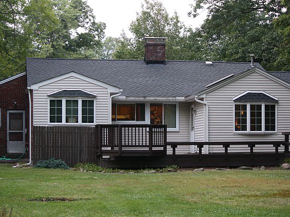 4th image of 4115 Lockwood Blvd