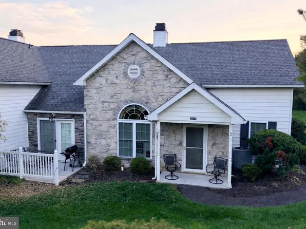 2110 Bayberry Ln #2110, York, PA 17403