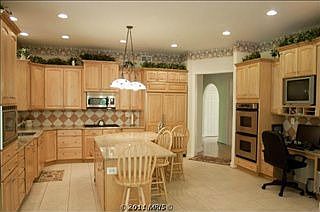 4th image of 11512 Noahs Landing Ct