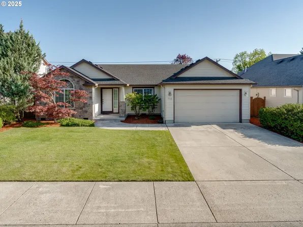 713 NW 150th St, Vancouver, WA 98685