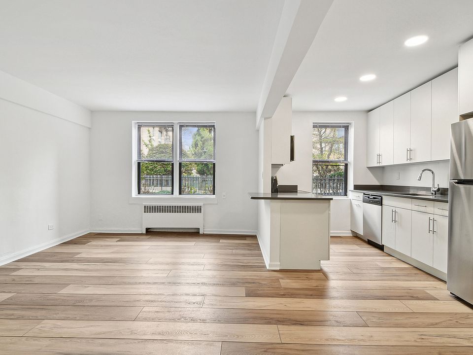 1st image of 20-26 Seagirt Blvd #2G