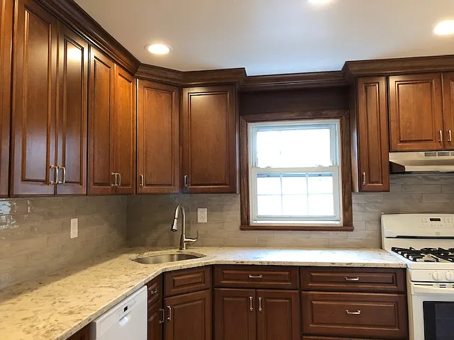 125 McKinley Ave #2 — Photo 3