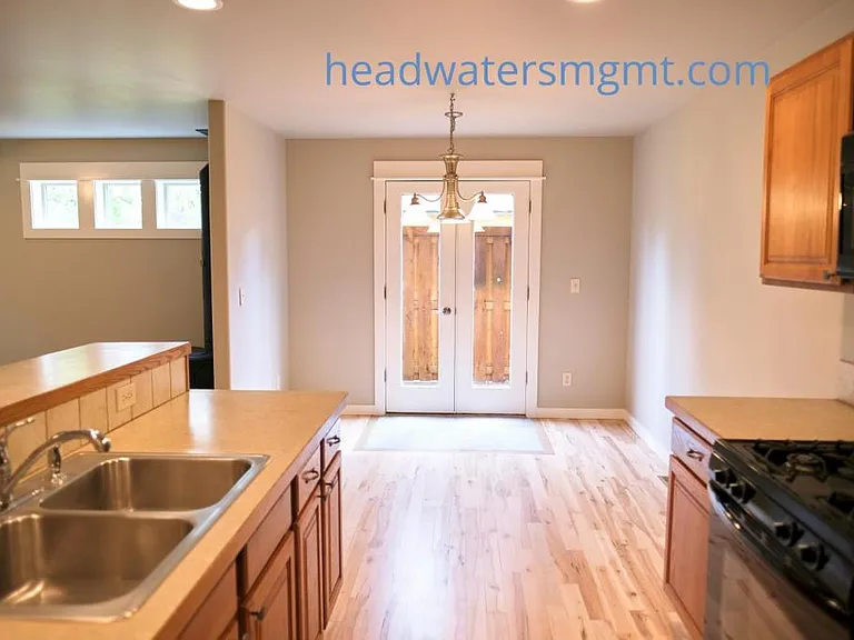 403 N Quaw Blvd — Photo 6
