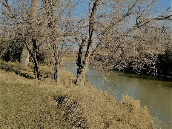 3rd image of 400 Us Highway 191 N