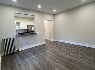 28-35 34th St #41, Astoria, NY 11103