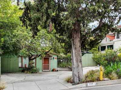 359 N Lima St, Sierra Madre, CA, 91024